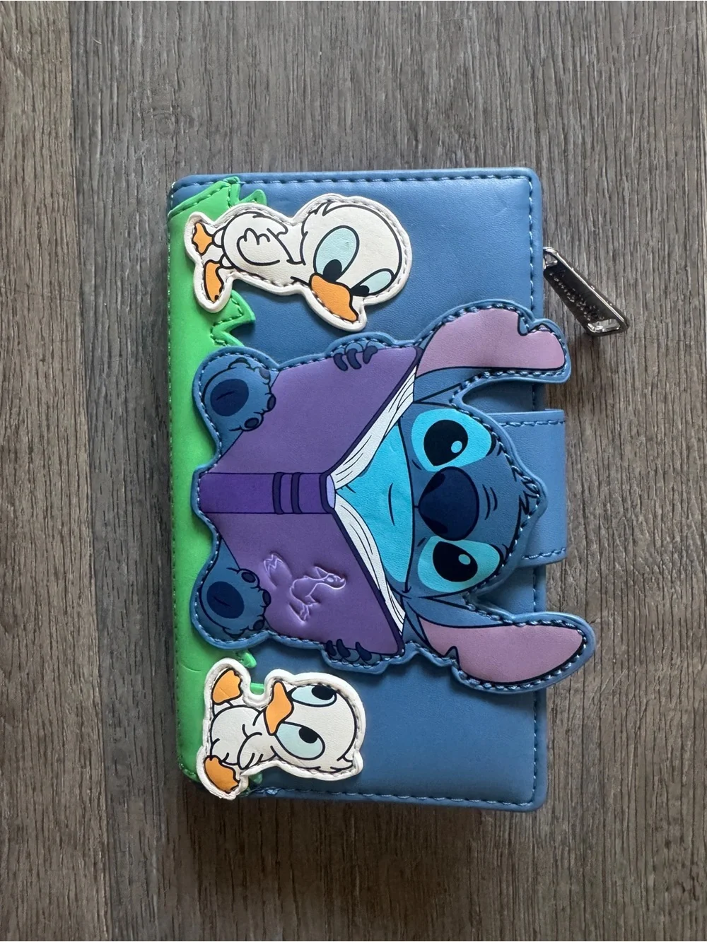 Loungefly wallet Lilo and stitch